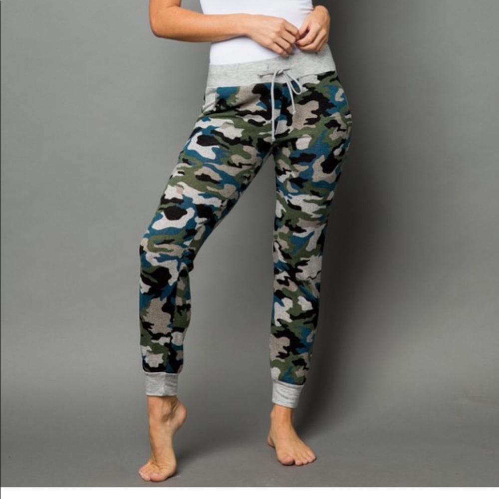 ❗️LAST MEDIUM ❗️Army Jogger Pants - Picture 2 of 4